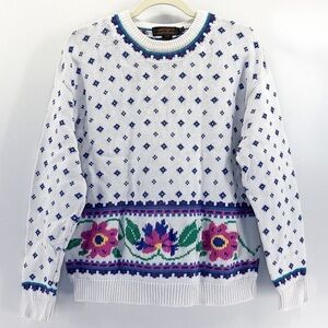 VINTAGE Eddie Bauer White Floral Grandma Sweater